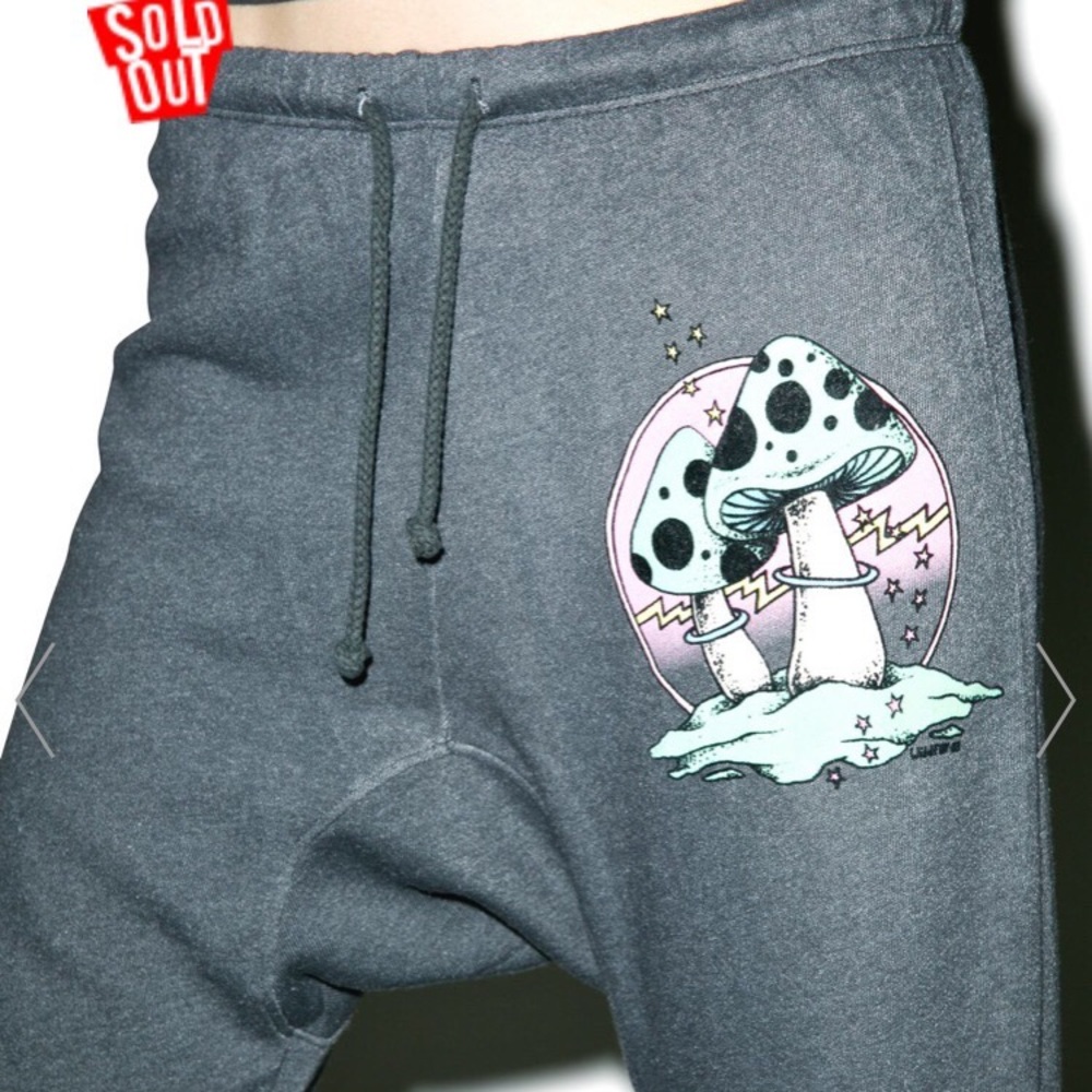 WILDFOX Drop Crotch Sweats w/ Glow in the Dark mushroom print